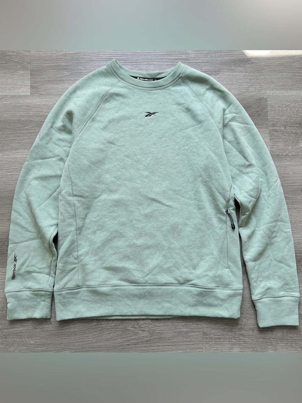 Reebok Mint Crewneck Sweatshirt - size S